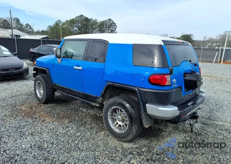 2007 Toyota Fj Cruiser from USA, damaged, VIN JTEBU11F570073733